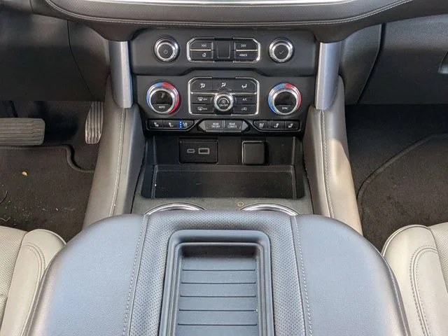 2024 GMC Yukon SLT - Photo 20