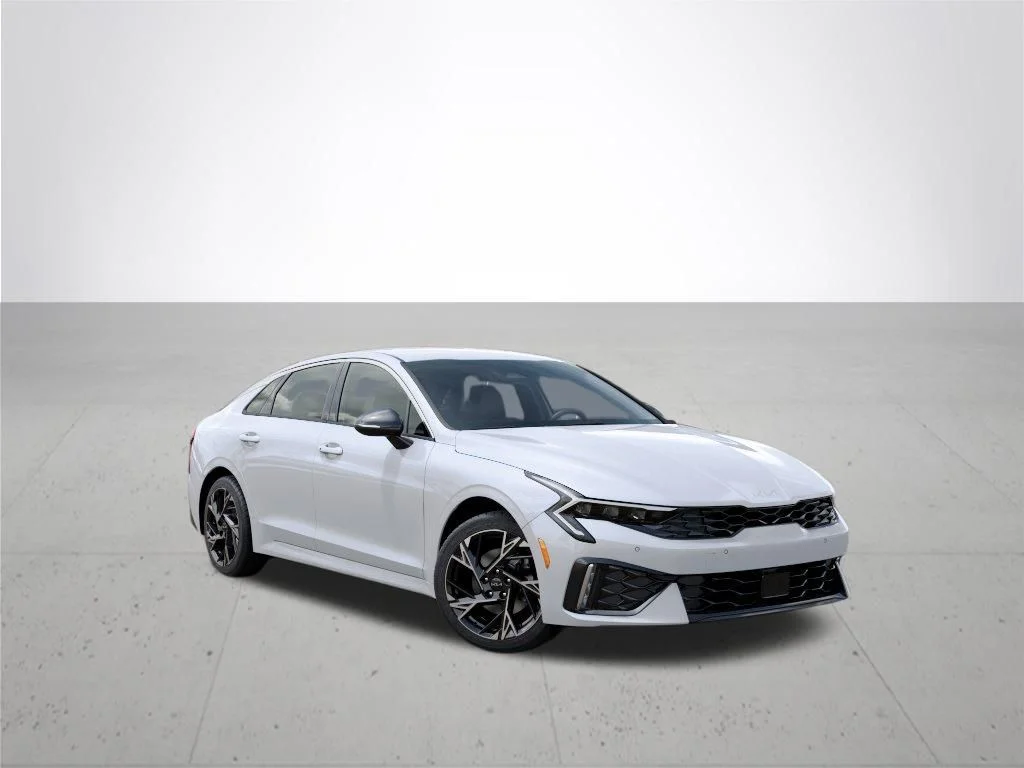 New 2026 White Kia GT-Line image 8