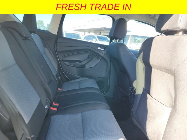 Used 2017 Silver Ford SE image 19