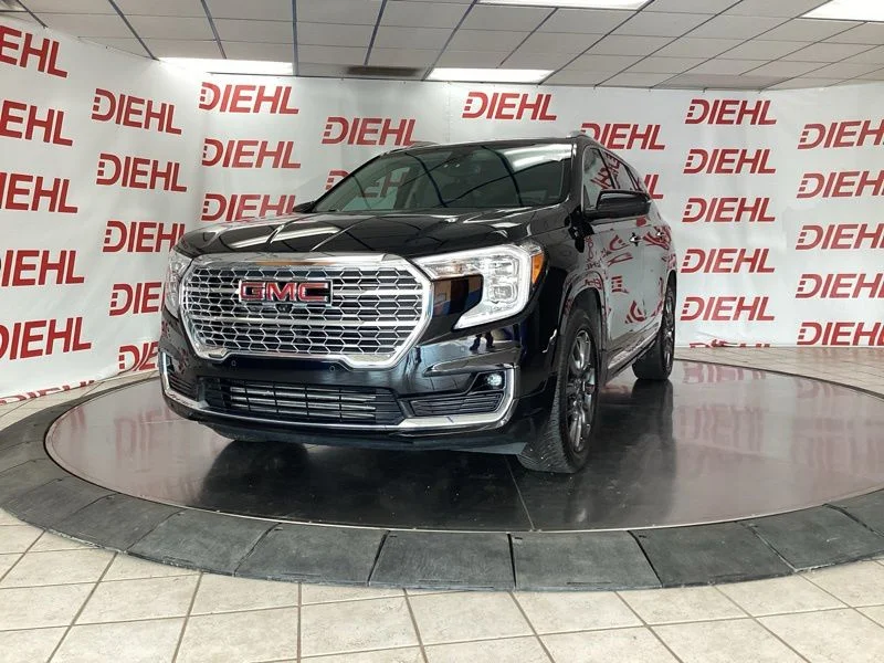 Used 2023 Black GMC Denali image 3