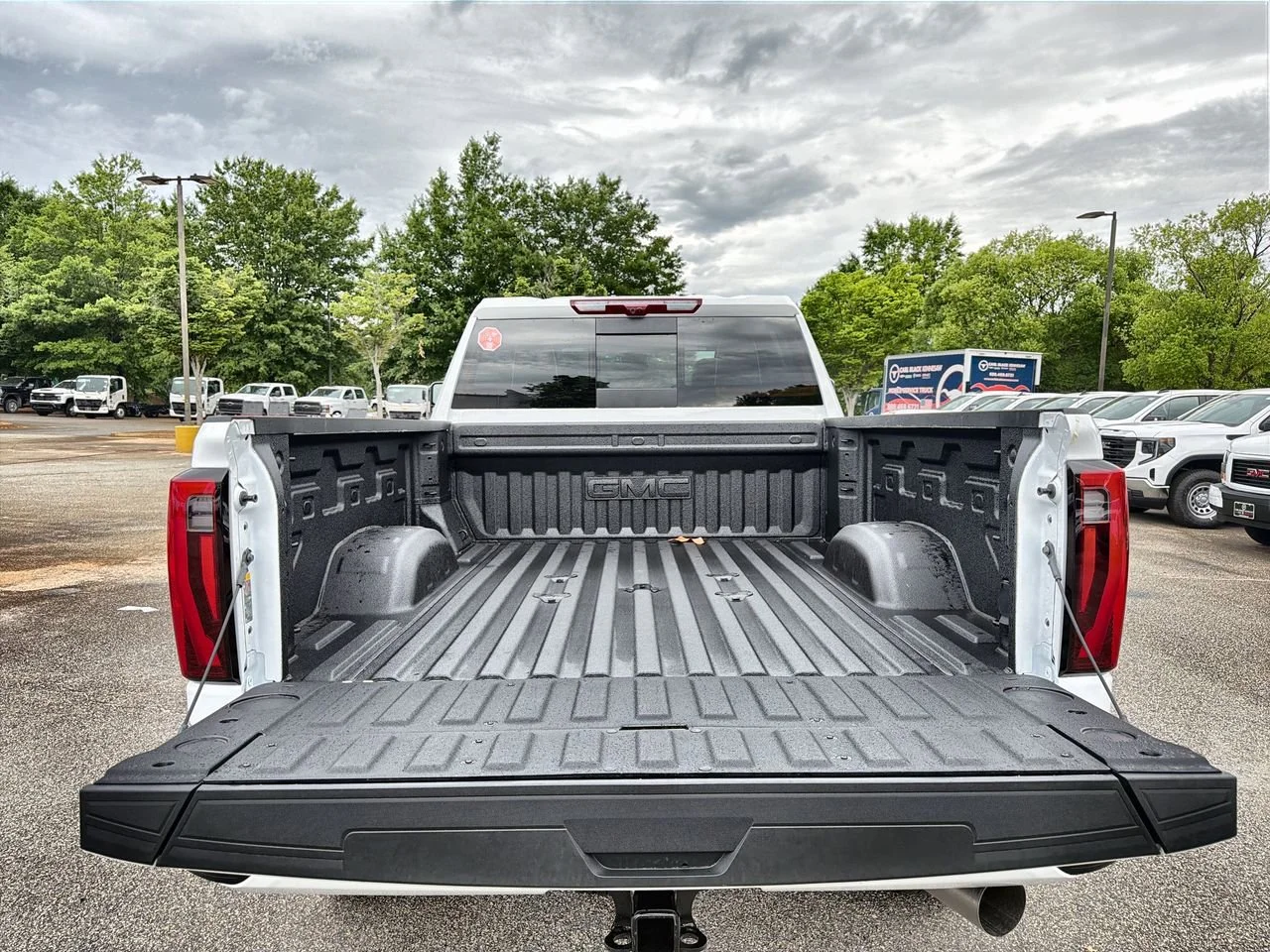 New 2026 Summit White GMC Denali Ultimate image 21