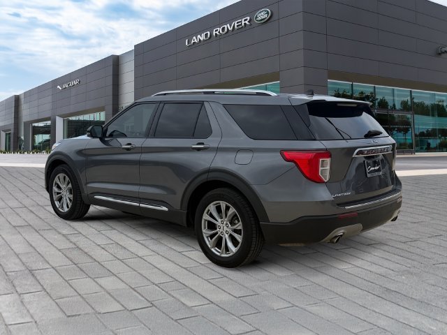 Used 2021 Gray Ford Limited image 3