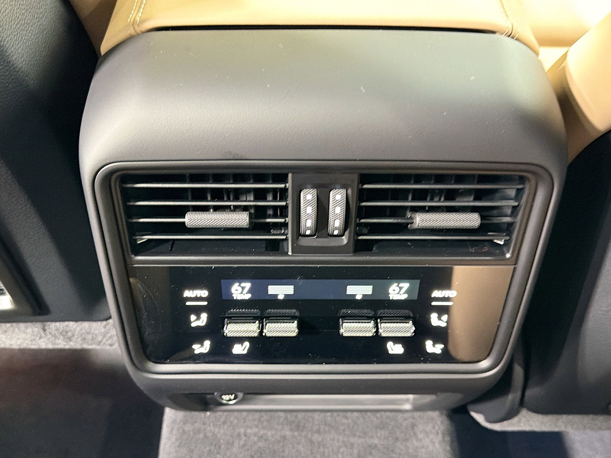 New 2026 Arctic Grey Porsche E-Hybrid image 20