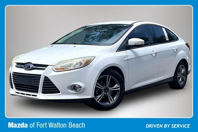 Used 2014 Ford Focus SE with VIN 1FADP3F26EL399547 for sale in Fort Walton Beach, FL