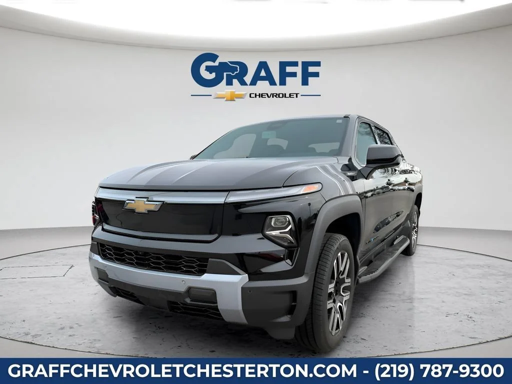 2026 Chevrolet Silverado EV LT - Photo 13