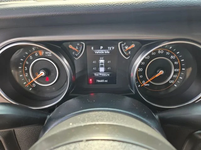 Used 2022 Black Jeep Willys image 33