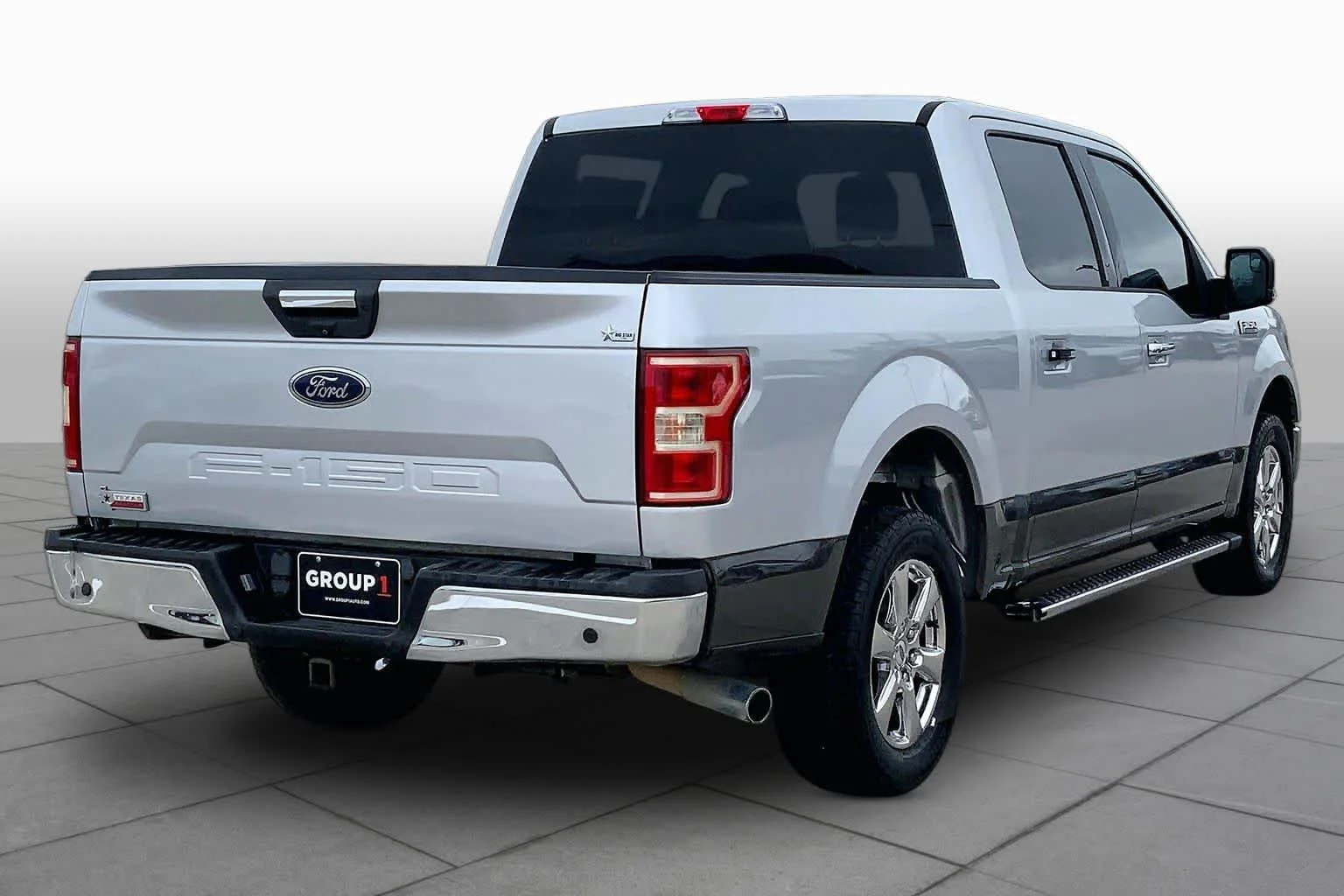 Used 2019 Ingot Silver/Magnetic Ford XLT image 13