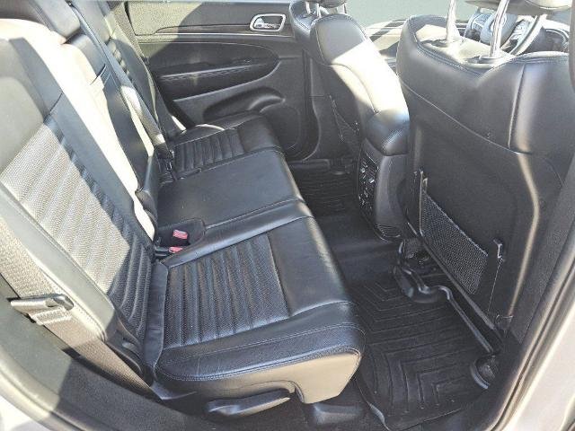 Used 2018 Billet Silver Metallic Clearcoat Jeep  image 5
