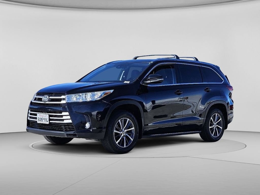 2017 Toyota Highlander XLE - Photo 6