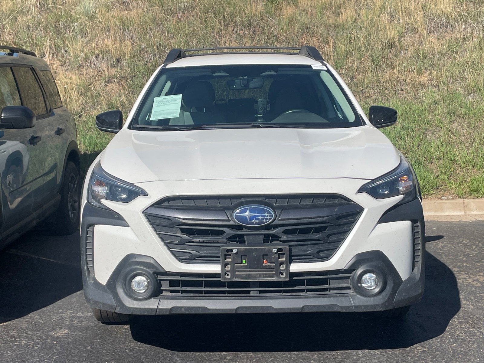 Used 2025 Crystal White Pearl Subaru Premium image 2