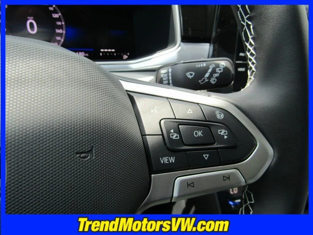 2025 Volkswagen Taos SE - Photo 23