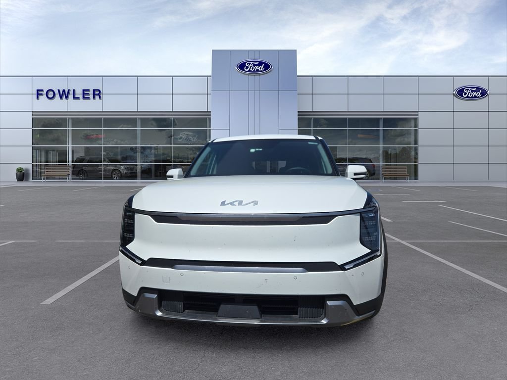Used 2024 Kia EV9 Light L/R with VIN KNDAB5S13R6022392 for sale in Tulsa, OK