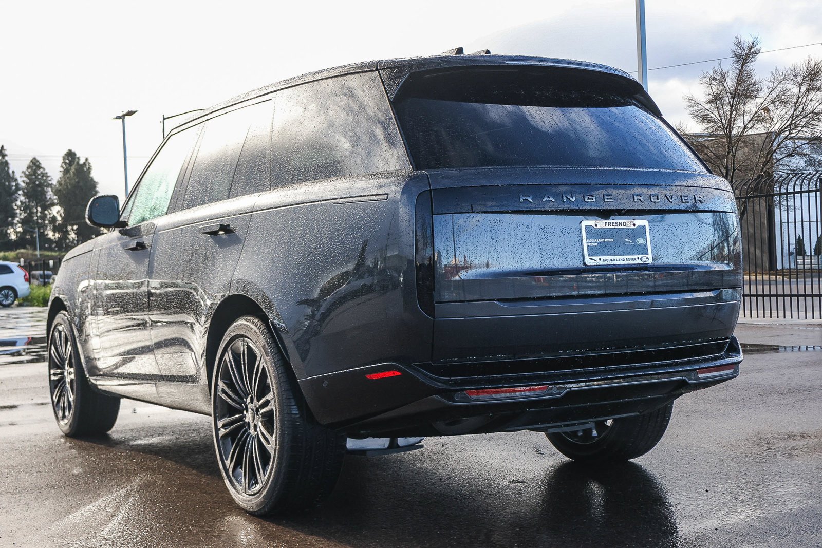 2026 Land Rover Range Rover SE - Photo 7