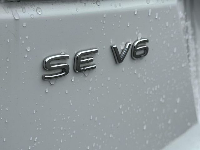 2022 Volkswagen Atlas SE w/Tech - Photo 8