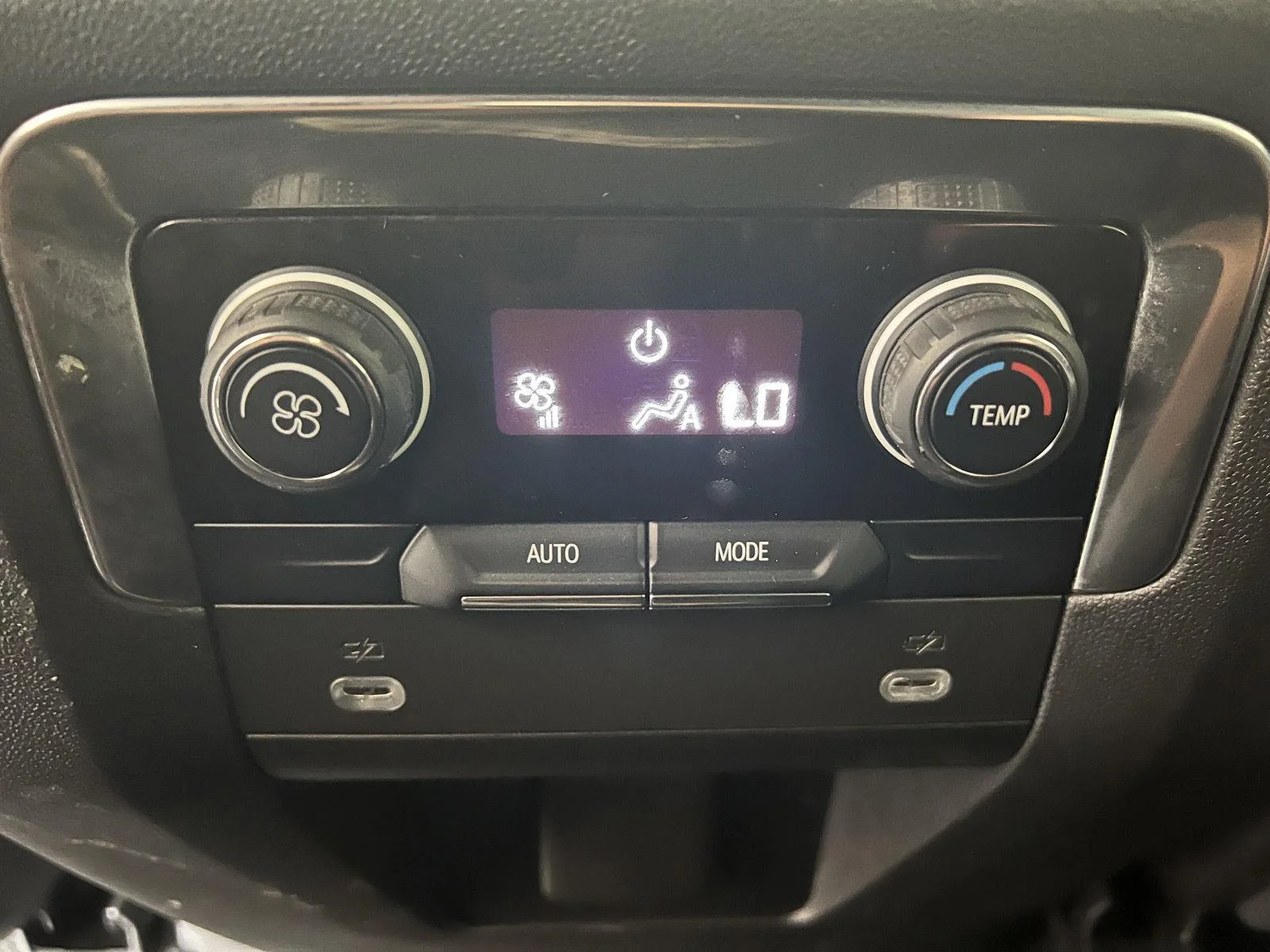 Used 2023 Black Chevrolet LT image 27