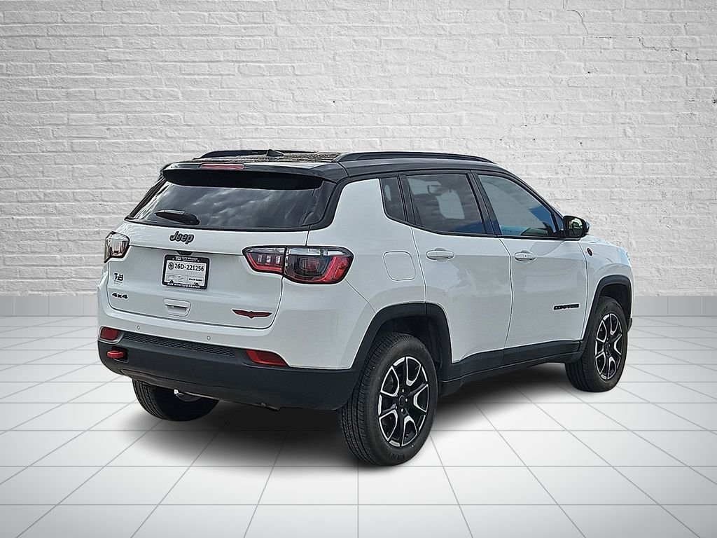 Used 2025 White Jeep Trailhawk image 4