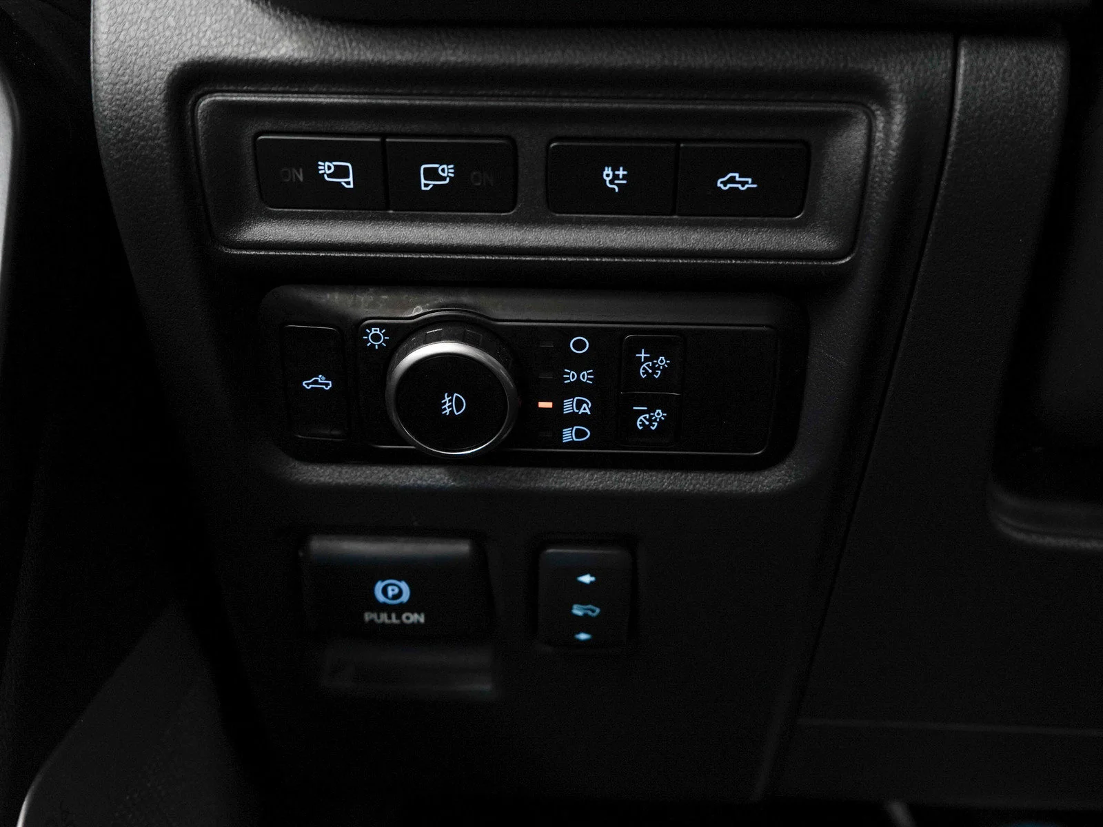 Used 2024 Carbonized Gray Metallic Ford Raptor image 25