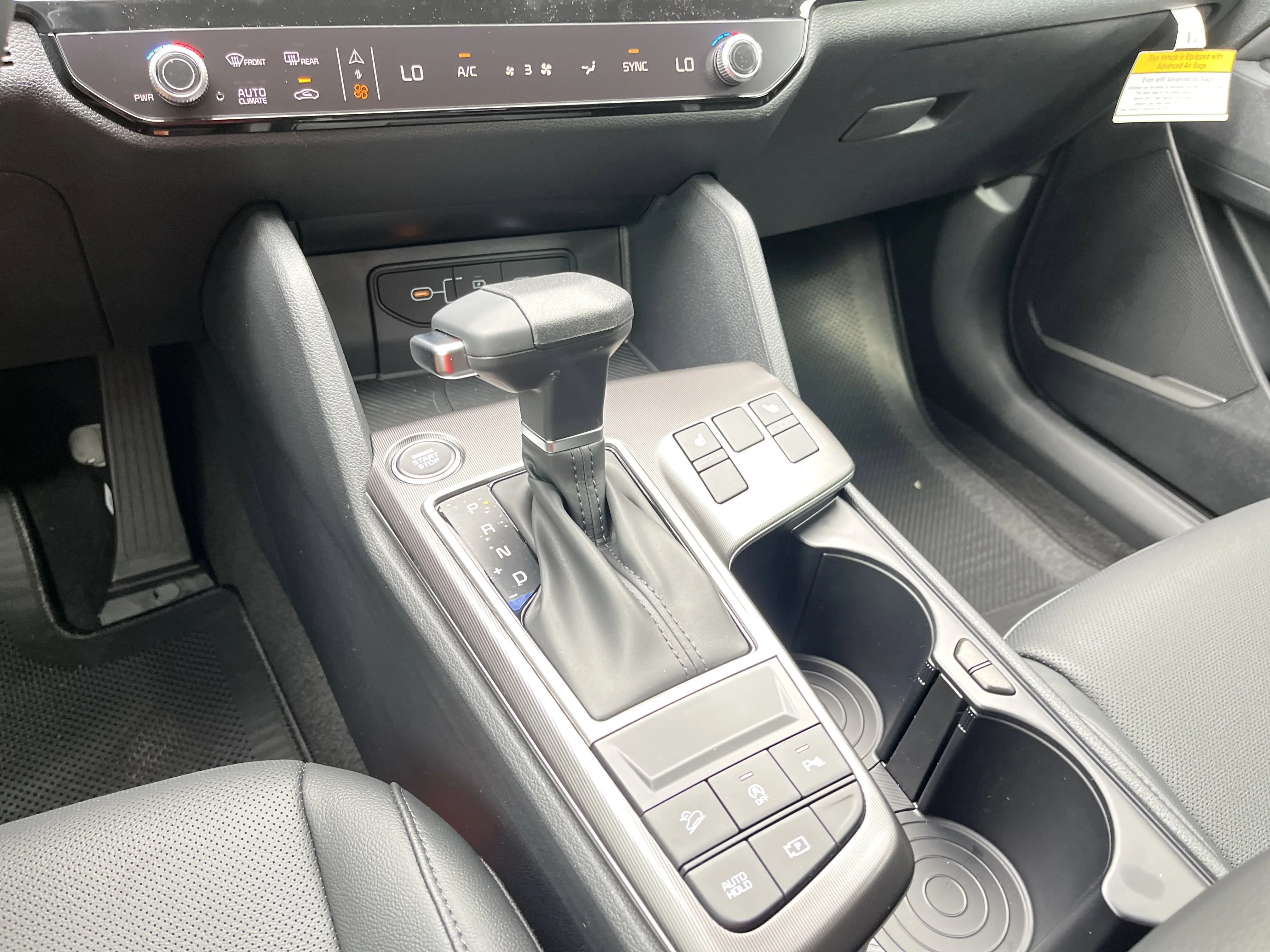 2026 Kia Sportage EX - Photo 14