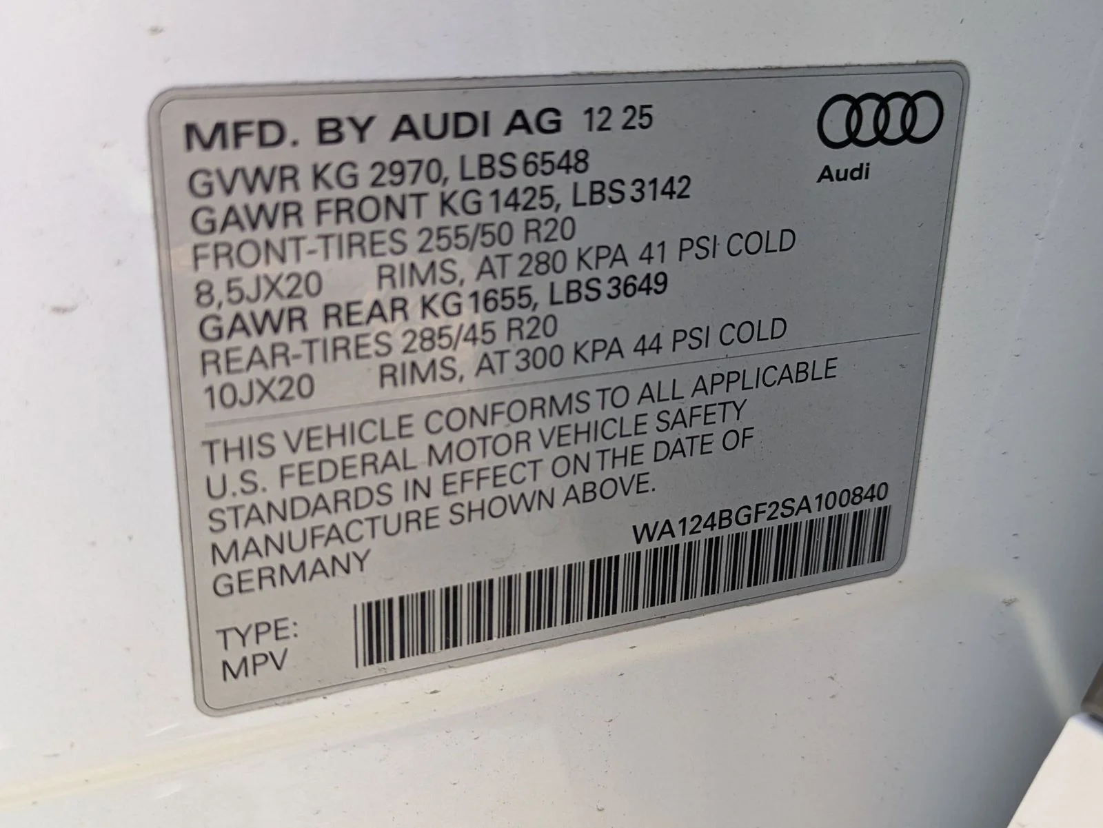 New 2025 White Audi Premium Plus image 17