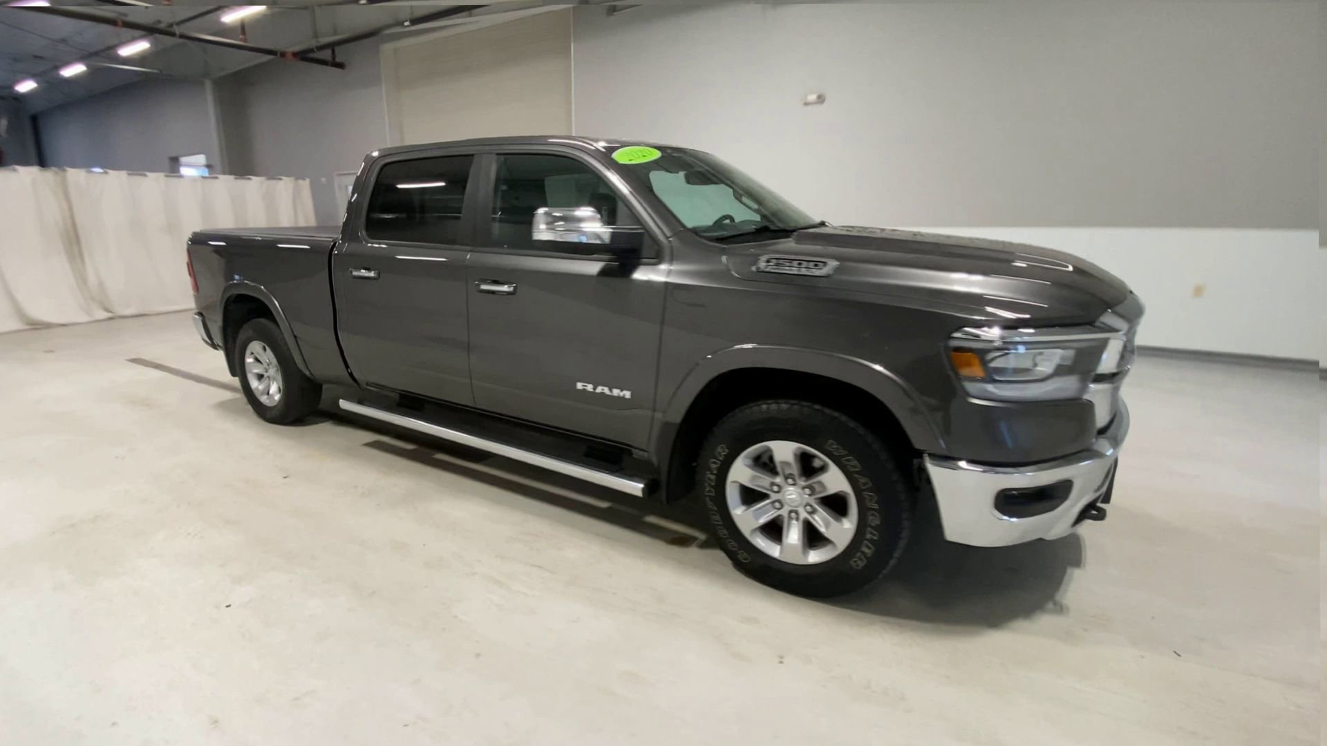 Used 2020 Granite Crystal Metallic Clearcoat  Ram Laramie image 2