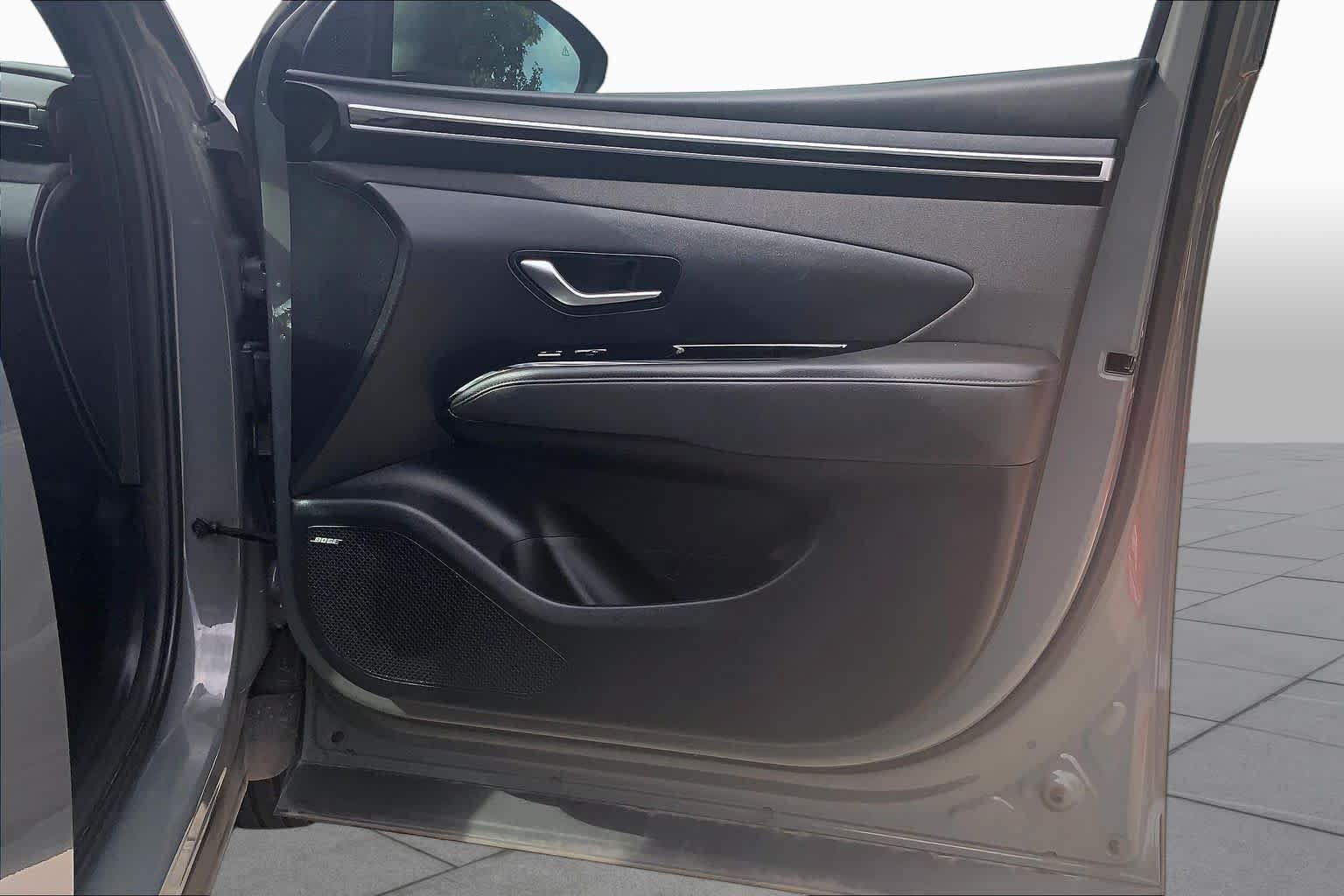 Certified Used 2022 Hampton Gray Hyundai Limited image 23
