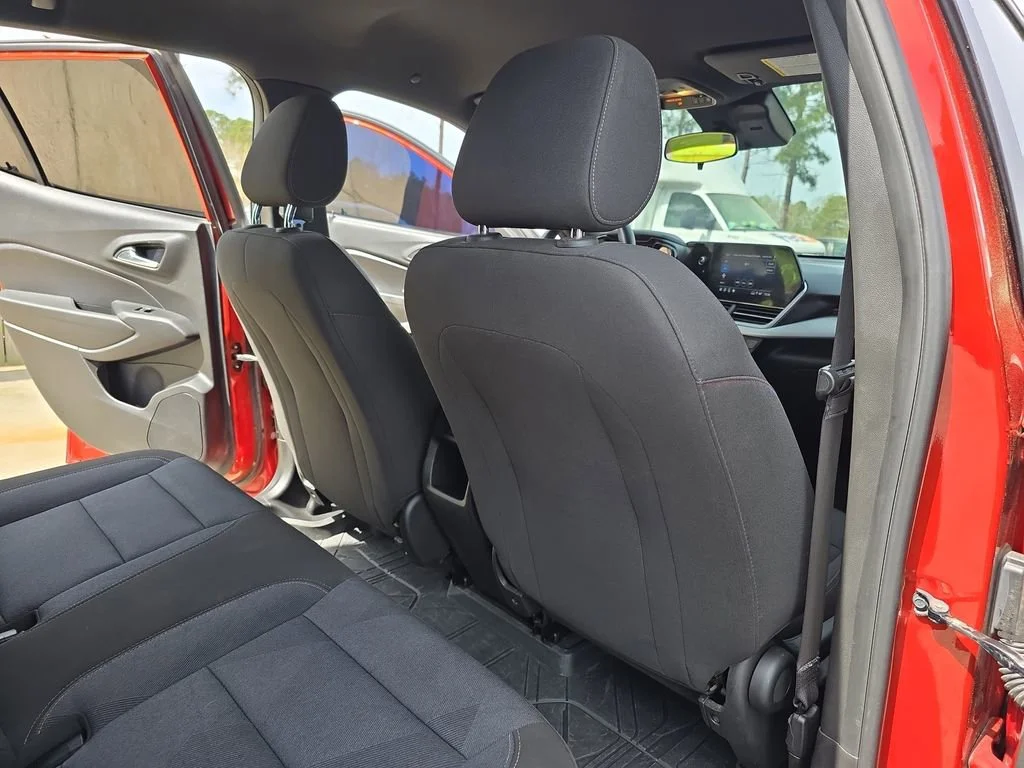 2024 Chevrolet Trax RS - Photo 12