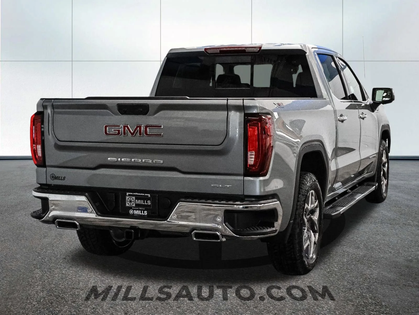 2026 GMC Sierra 1500 SLT - Photo 7