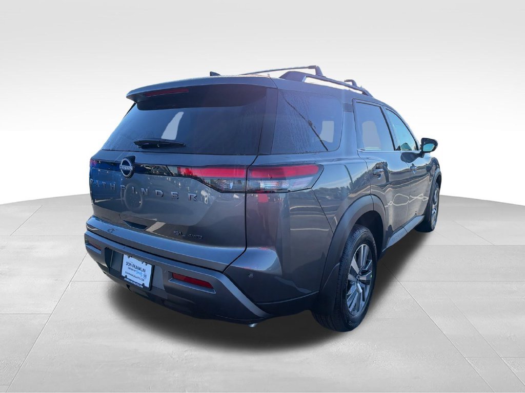 New 2026 Gray Nissan SL image 5
