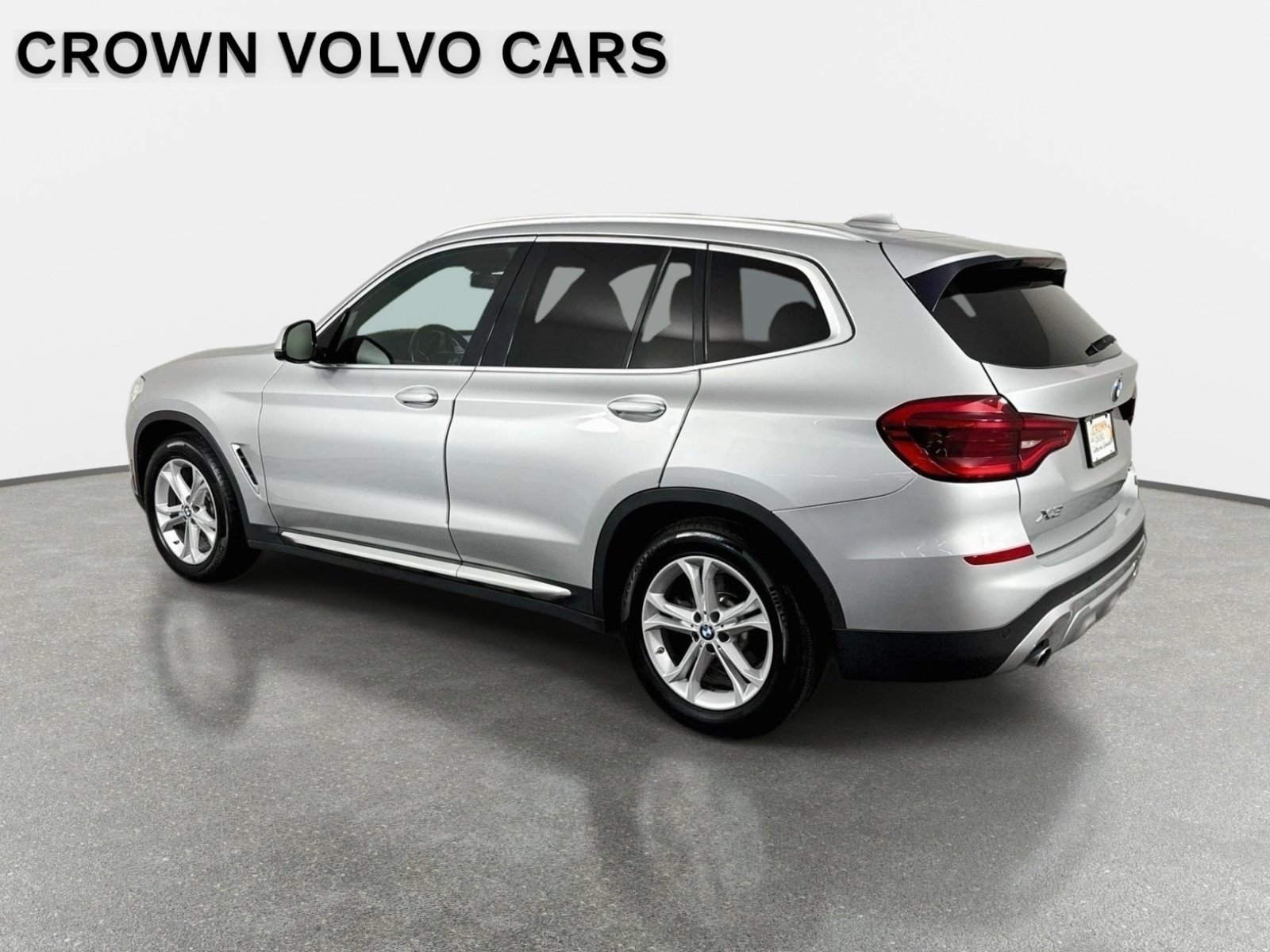 Used 2020 Glacier Silver Metallic BMW sDrive30i image 7