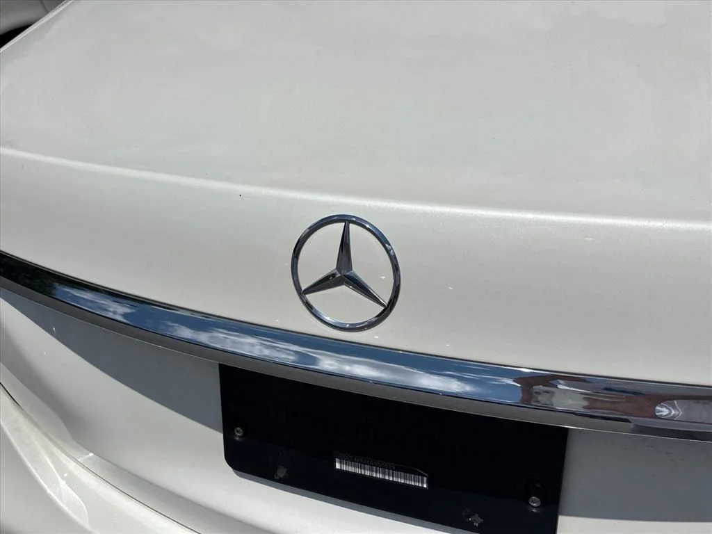 Used 2019 White Mercedes-Benz E 300 image 20