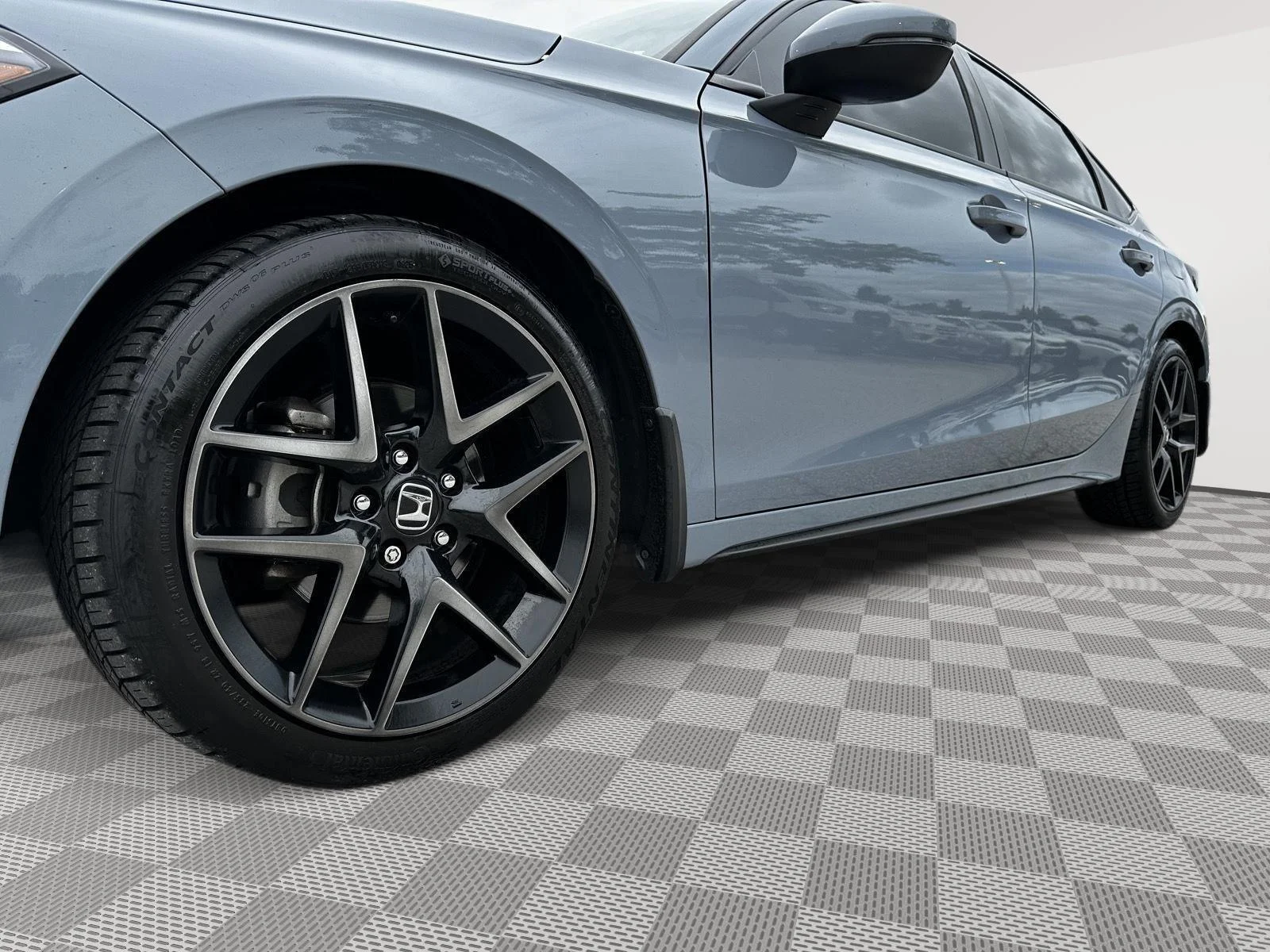 Certified Used 2022 Sonic Gray Pearl Honda Sport Touring image 6