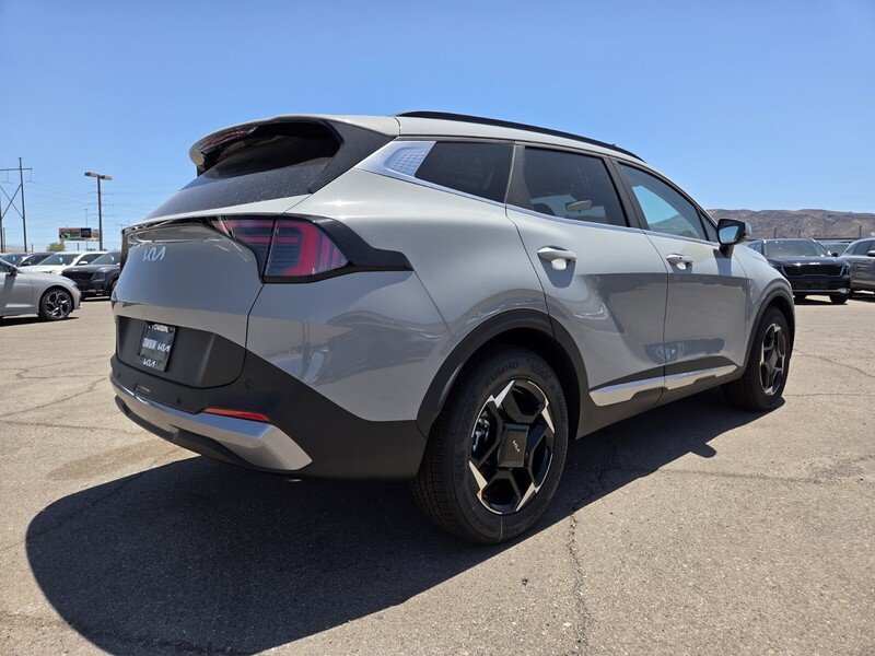 New 2026 Wolf Gray Kia EX image 3