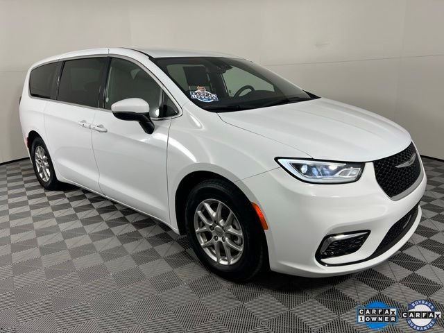 2023 Chrysler Pacifica Touring