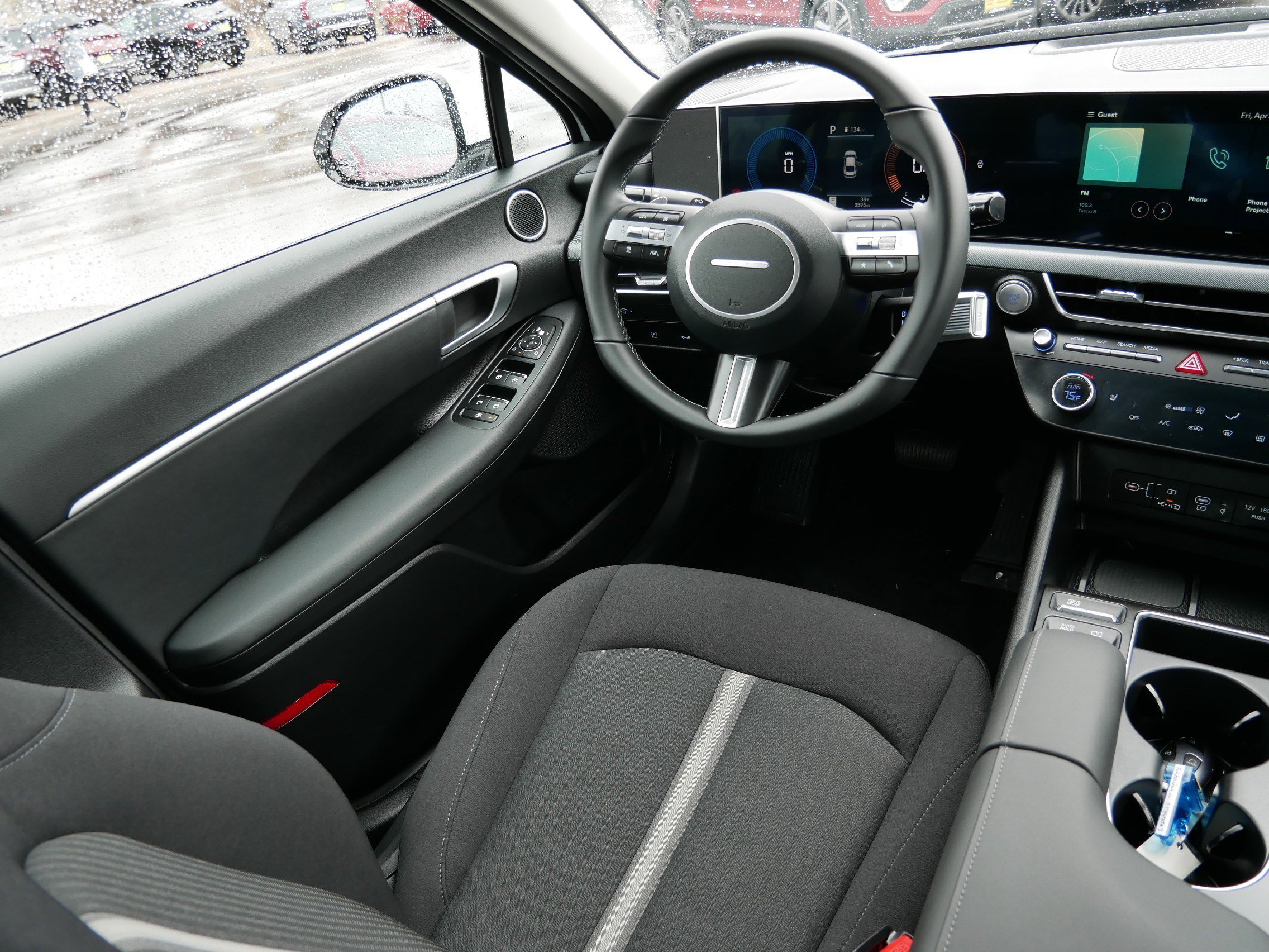 2026 Hyundai Sonata SEL - Photo 9