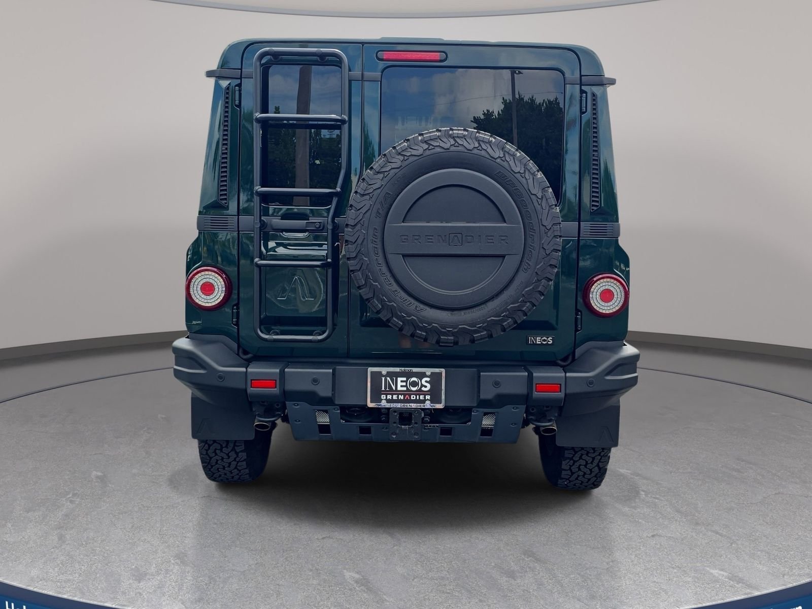 Used 2025 Green INEOS Fieldmaster Edition image 7