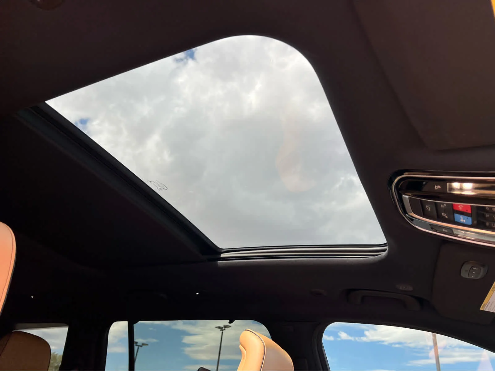 Used 2023 Bright White Clearcoat Jeep Summit image 22