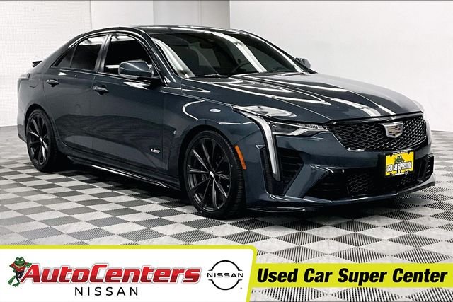 2022 Cadillac CT4 V-Series Blackwing's photo