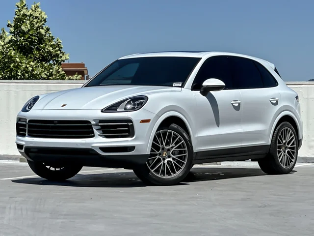 2023 Porsche Cayenne Platinum Edition