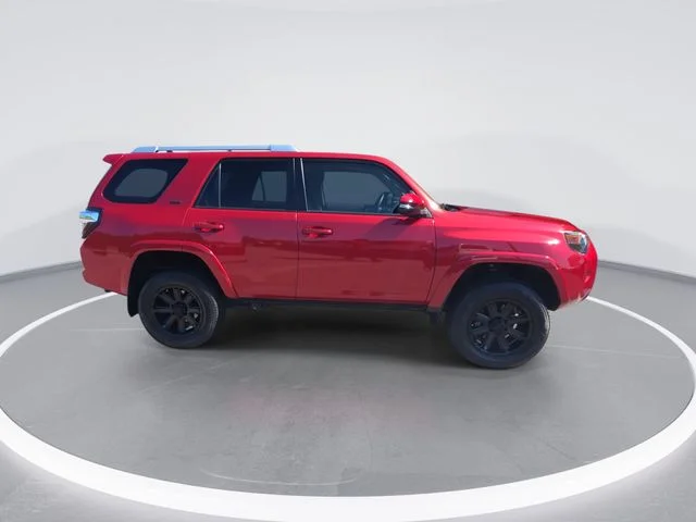 Used 2017 Red Toyota SR5 Premium image 9