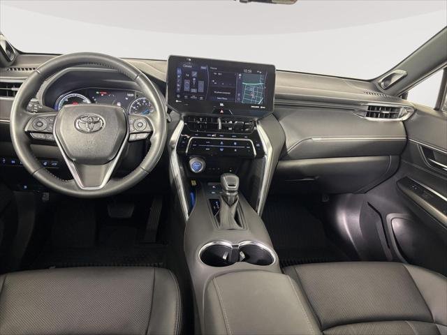 Certified Used 2021 BLIZZARD PEARL Toyota  image 6