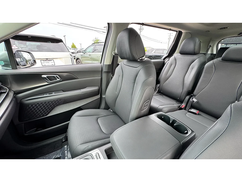 New 2026 Whi Kia SX Prestige image 7