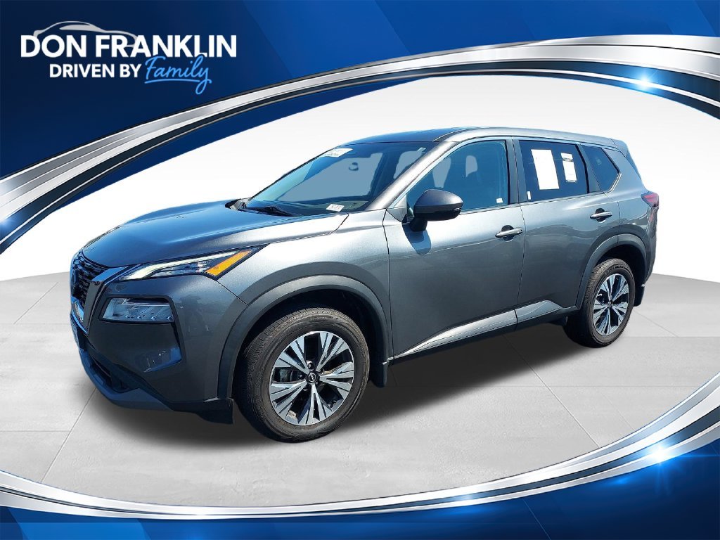 Used 2022 Gray Nissan SV image 1