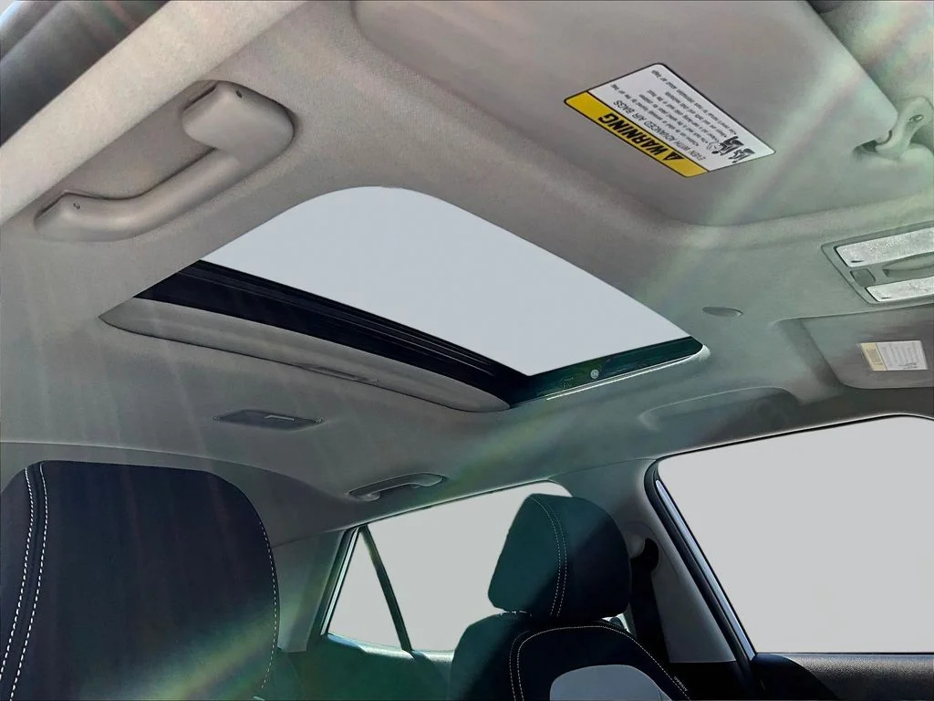 Certified Used 2022 White Hyundai SEL image 25