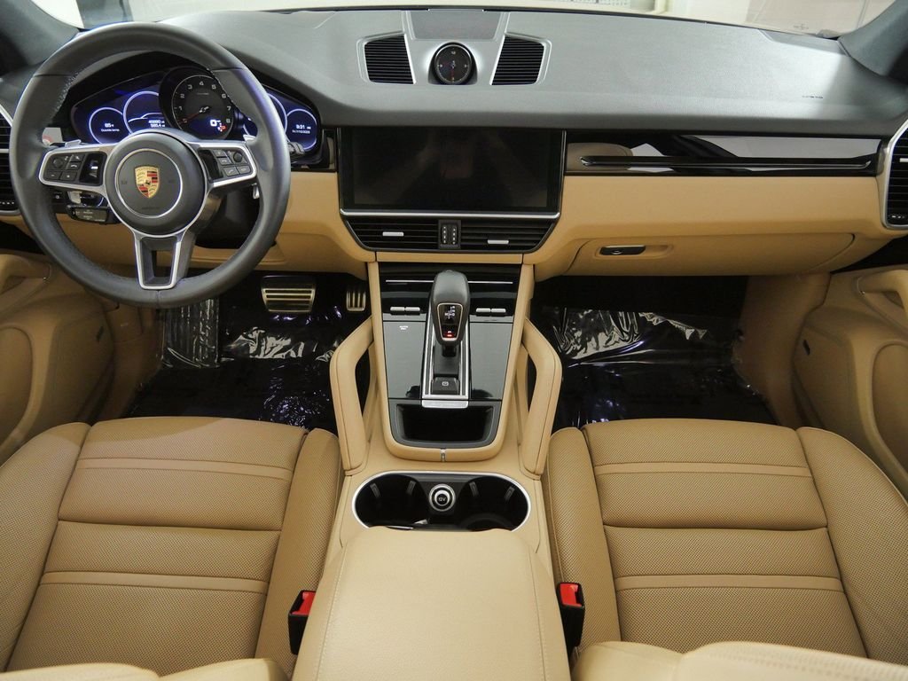 Used 2019 Silver Porsche S image 6