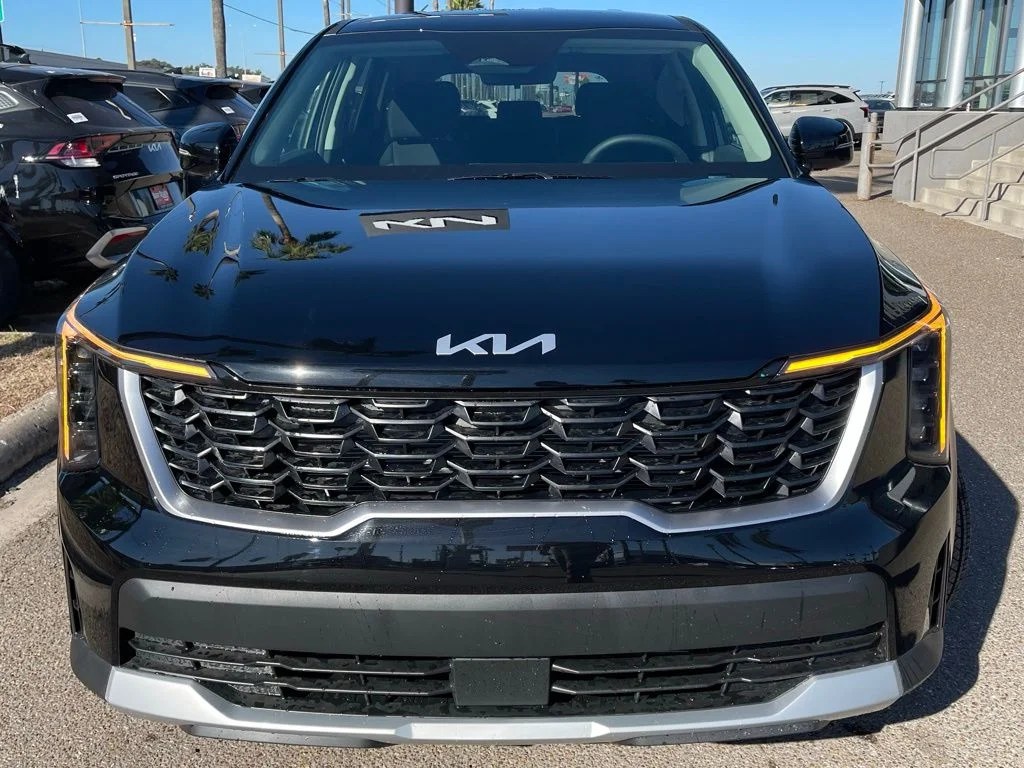 New 2026 Black Kia LX image 2
