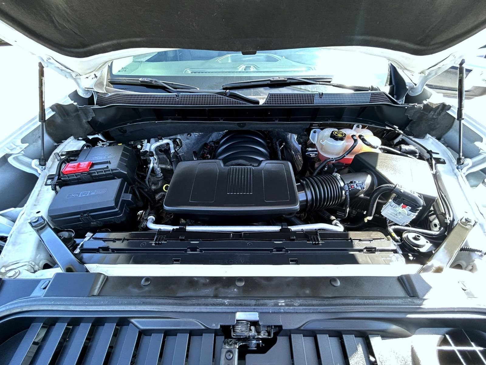Used 2021 White Chevrolet LTZ image 24