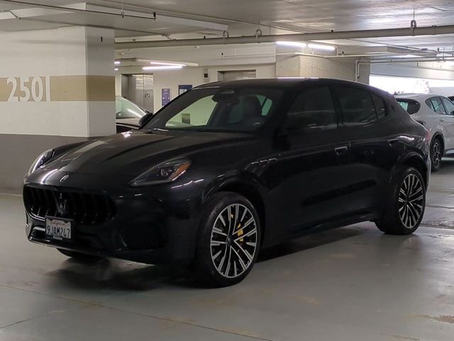 Used 2023 Nero Tempesta Metallic Maserati Modena image 3