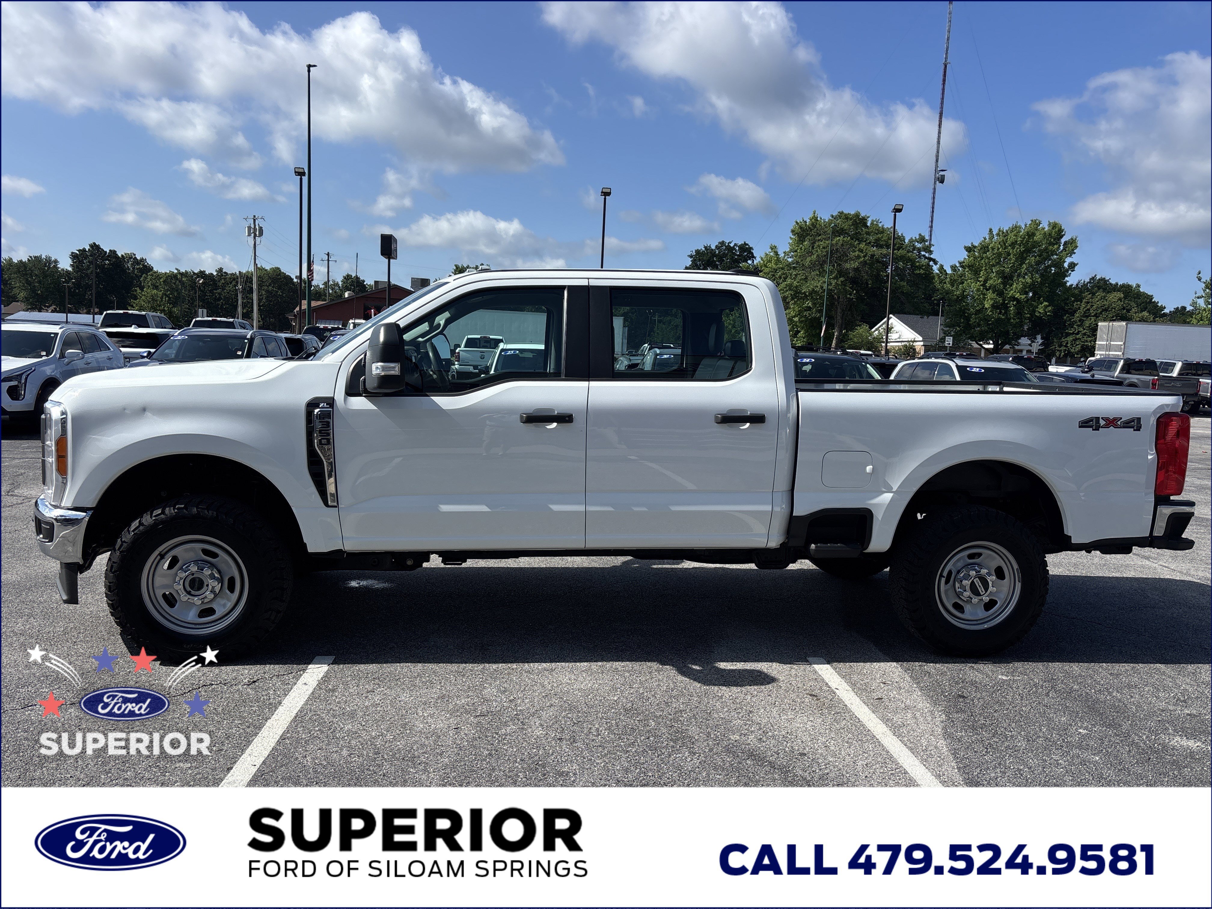 Used 2023 Oxford White Ford XL Crew Cab 4WD image 8