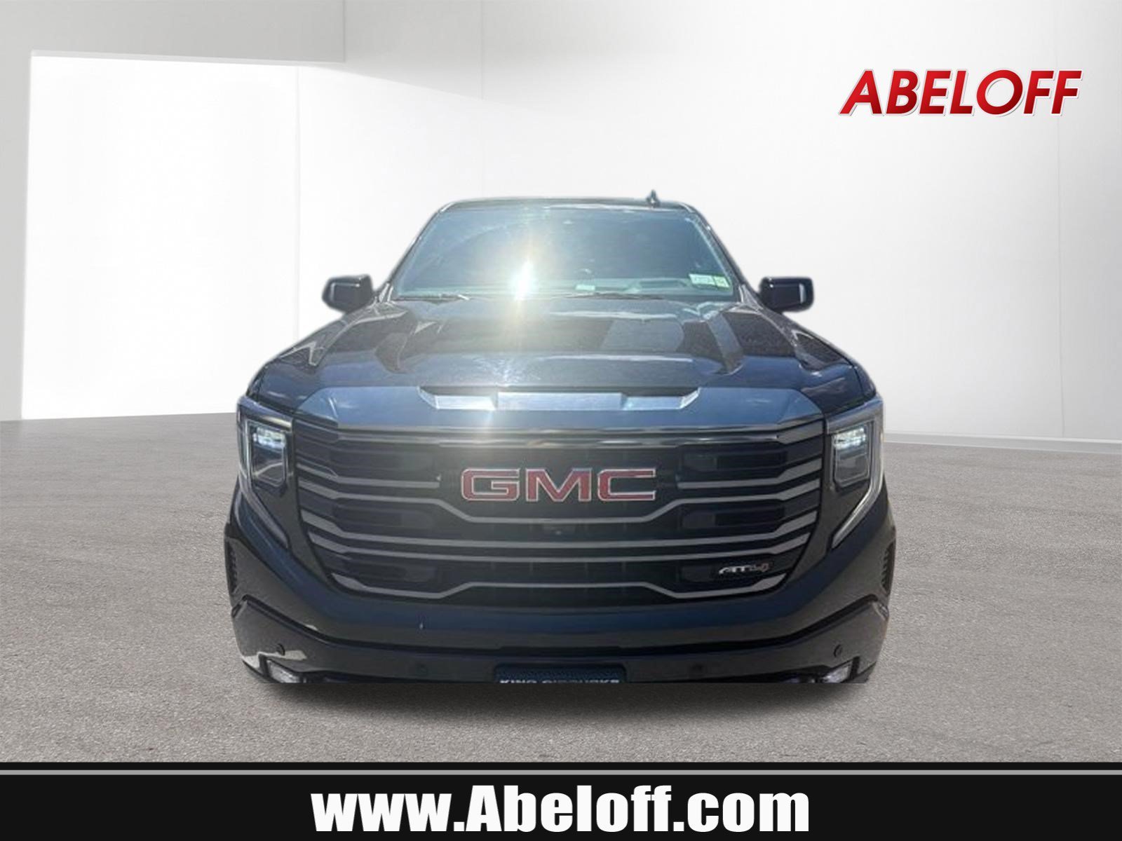 Used 2023 Onyx Black GMC AT4 image 1