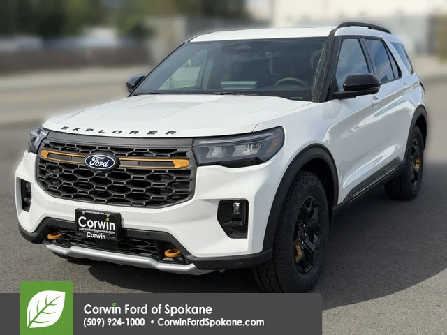 New 2027 Star White Metallic Tri-Coat Ford Tremor image 5